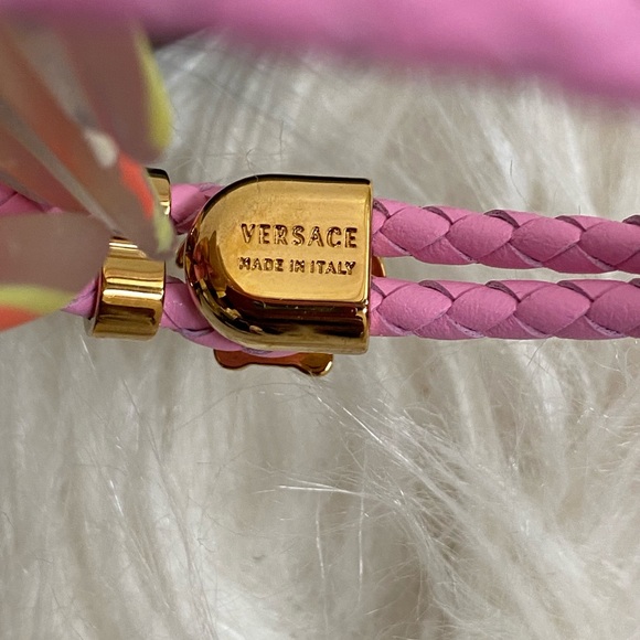 NEW💕Versace Medusa Leather Bracelet 💕 - Picture 7 of 7